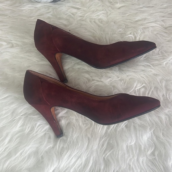 Vintage🧚♀️Luciano Suede Slip On Heel Pointed Toe Pumps Size EU 37.5 - Picture 3 of 16